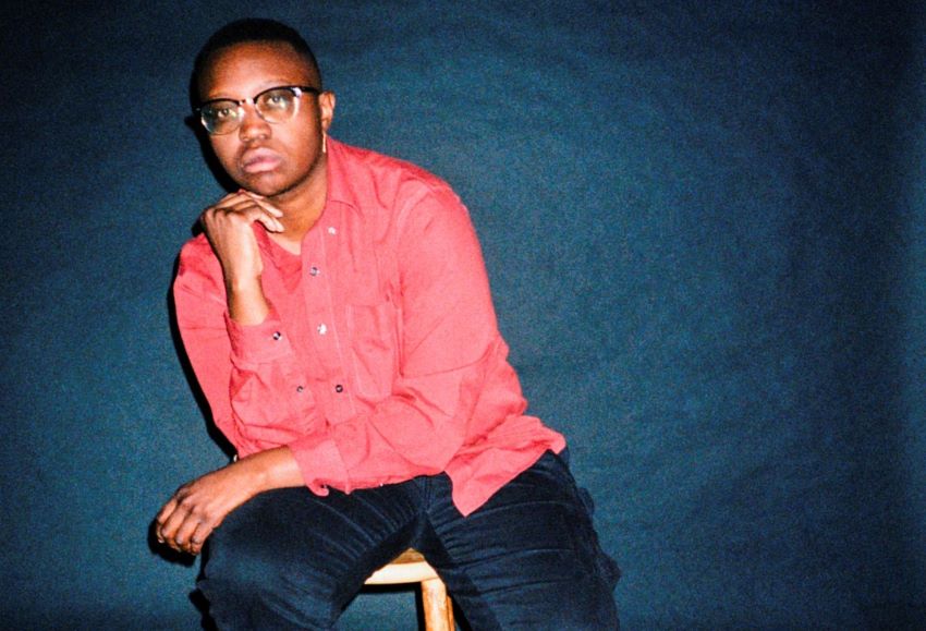 Anjimille partilha “Waits for Me”