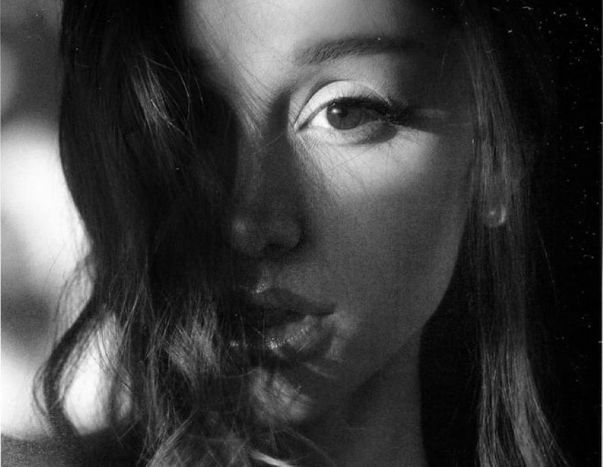 Ariana Grande lança o novo single “hate that i made you love me”