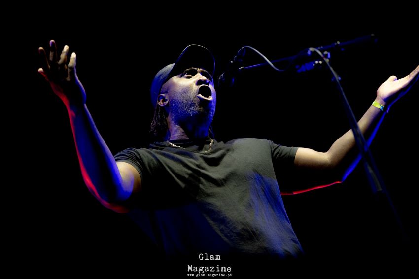 Bloc Party fizeram Coura voltar aos anos 2000 sem ficar presos ao passado