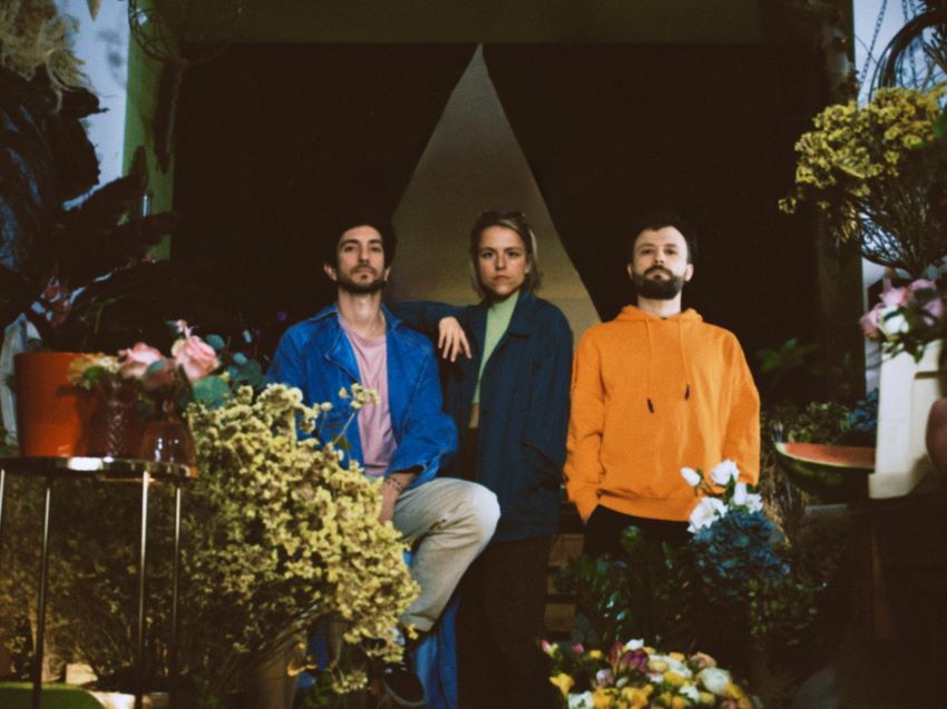 “Despite the Rumbling” é o primeiro álbum dos Future3