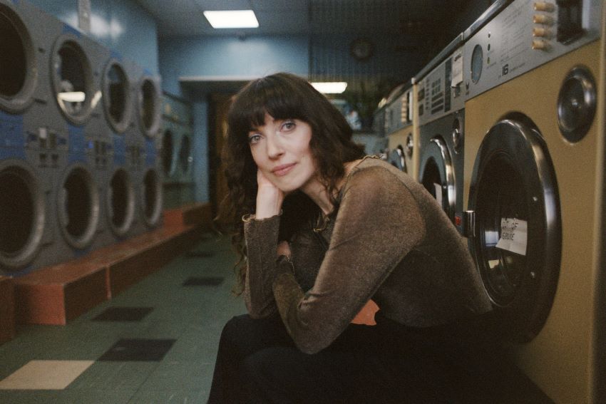 Ex:Re (Elena Tonra dos Daughter) anuncia novo disco
