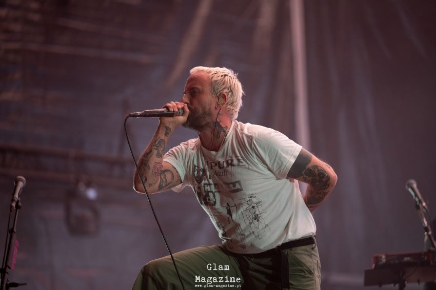 IDLES: uma descarga de energia que abalou o Primavera Sound Porto 2026