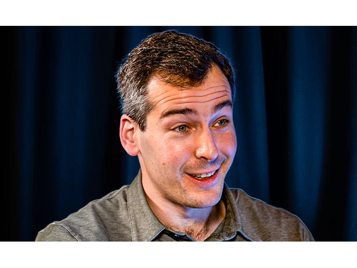 CEO da Suno compara app ao Ozempic da música: “Toda a gente usa, mas ninguém quer admitir”