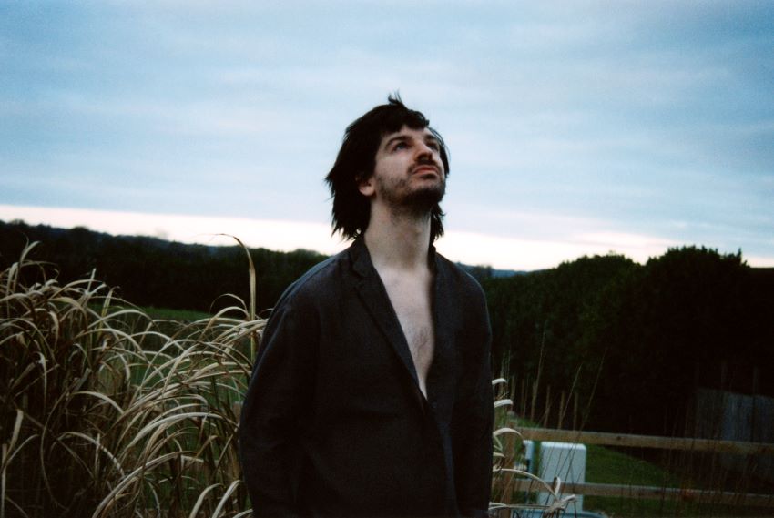 James Crowley está de regresso com “I Wish I Could Just Do Something”