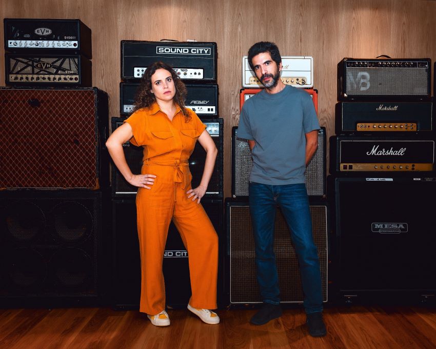 Joana Espadinha "vai lavar a banca" com PZ