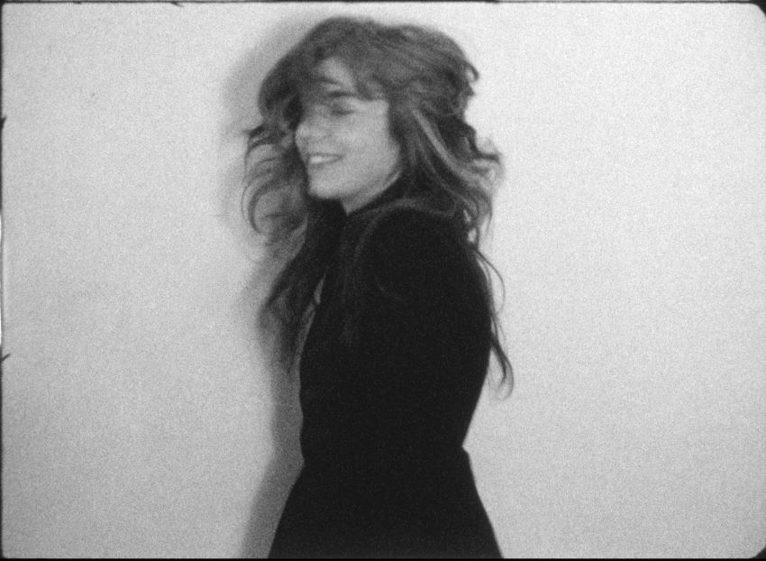 Julia Holter partilha o novo single “My Lost One”