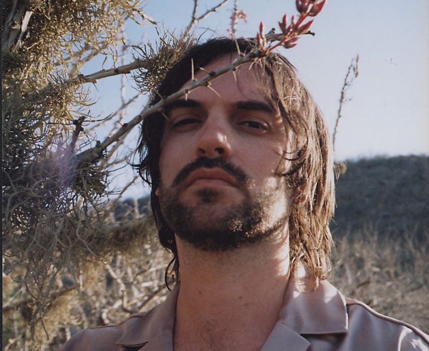 LA Priest anuncia disco novo “Into The Sky”