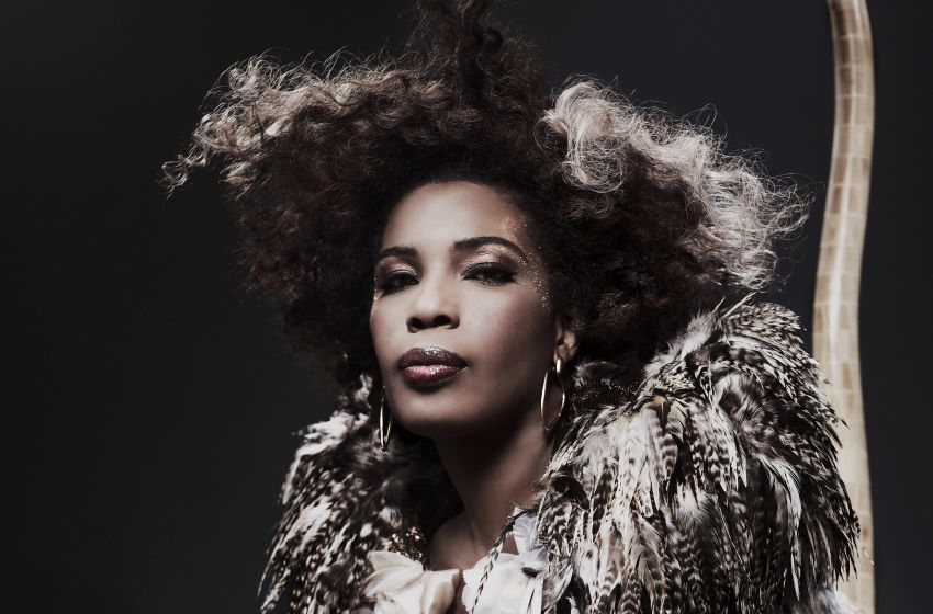 Macy Gray regressa a Portugal em dezembro para concertos em Braga e Lisboa