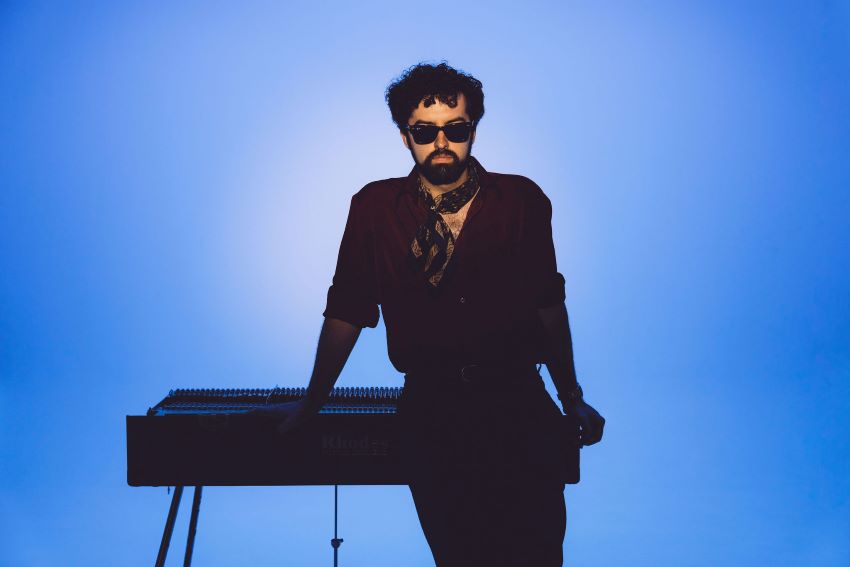 Miguel Marôco partilha novo single "Sayonara (meu amor)"