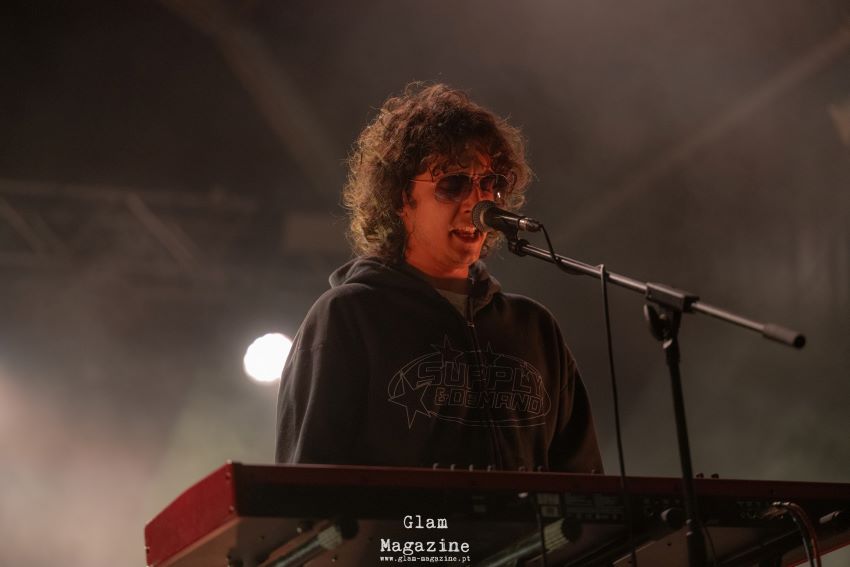Mordo Mia levaram o Bons Sons 2026 para o lado mais estranho da noite