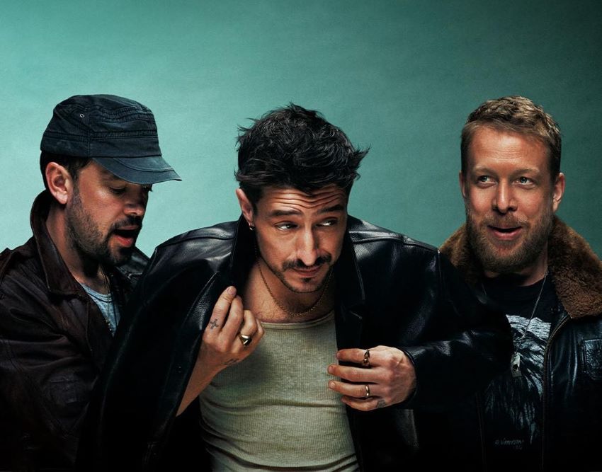 Mumford & Sons lançam novo álbum “Prizefighter”
