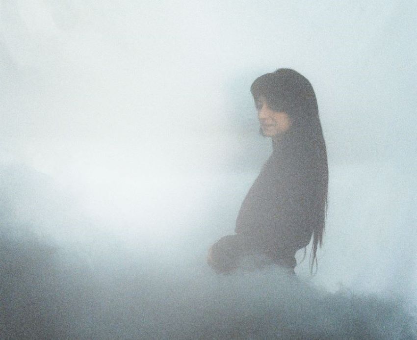 Ora Cogan apresenta o novo single “Division”