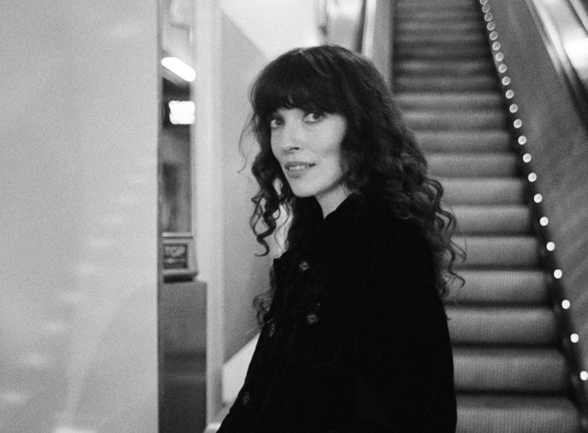 “Sleep” é o segundo single de Ex:Re (Elena Tonra dos Daughter)