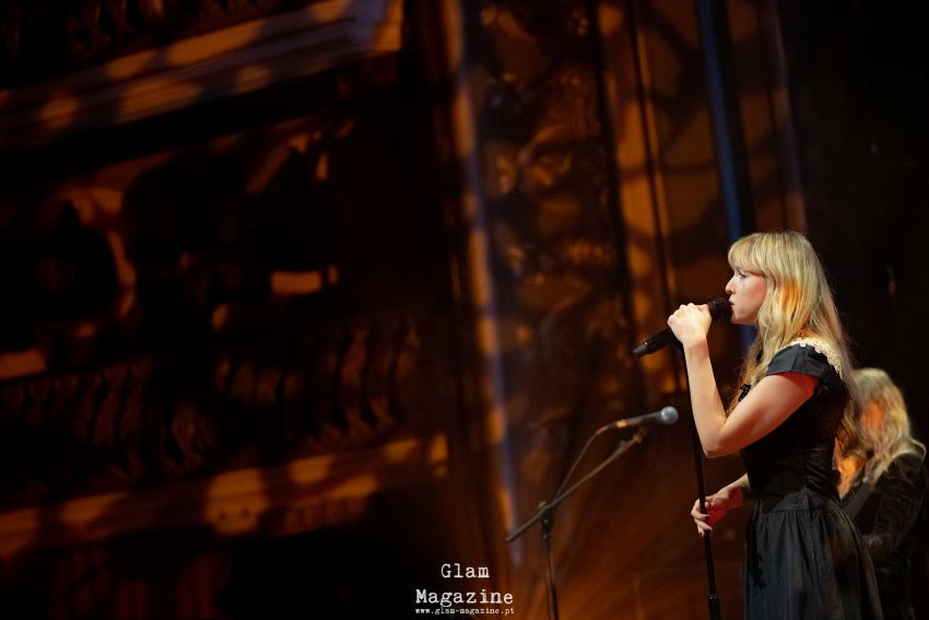 Sunday (1994) abriram a noite de The Last Dinner Party no Coliseu dos Recreios