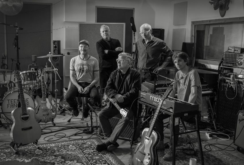 Teenage Fanclub de volta aos discos com “Do Not Dare To Dream”