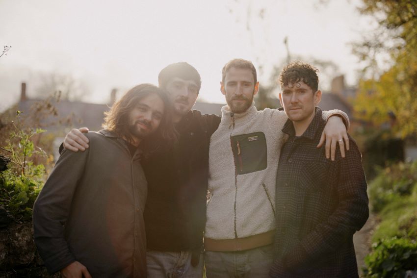 Ye Vagabons partilham “Danny”